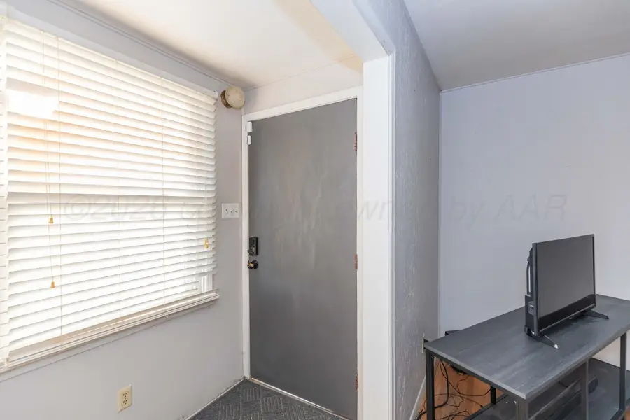 1709 N Duncan Street, Pampa, TX 79065-4435 - #3