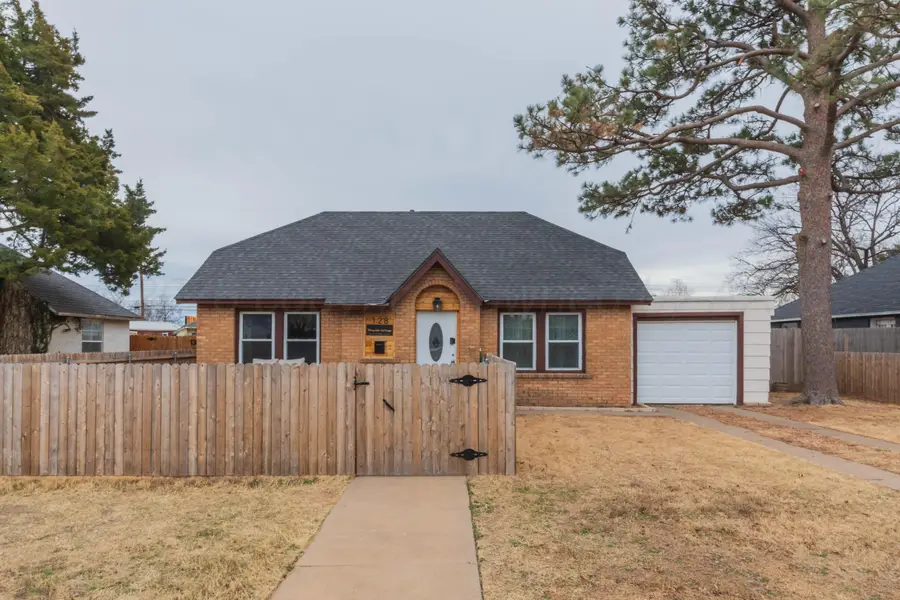 128 Wayside Drive, Amarillo, TX 79106-6425 - #2