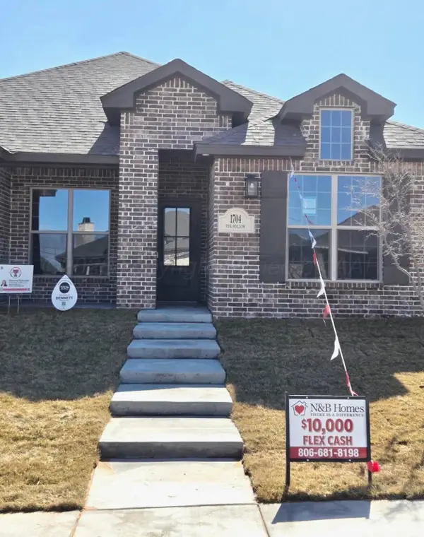 1704 Fox Hollow Avenue, Amarillo, TX 79108