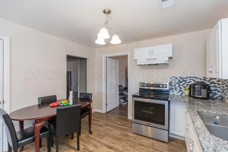 2106 SW 1st Avenue, Amarillo, TX 79106 - #3