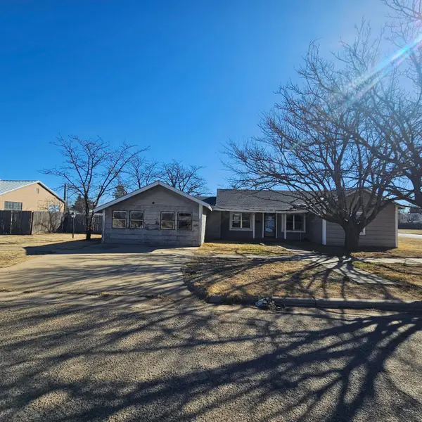 402 N Donley Avenue, Tulia, TX 79088