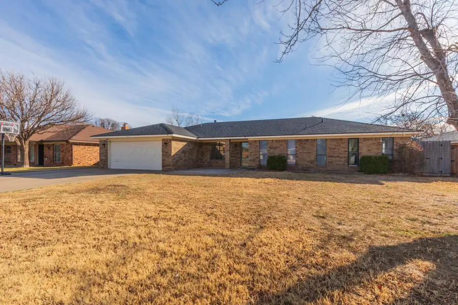 2516 N Dogwood Lane, Pampa, TX 79065-2920 - #2