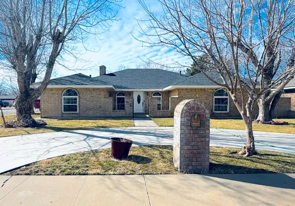 501 Forrest Drive, Dumas, TX 79029-3111