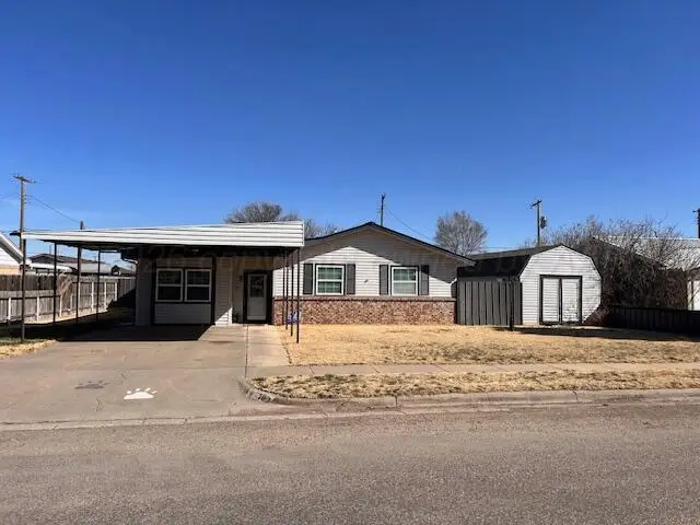 703 Steele Drive, Spearman, TX 79081 - #1
