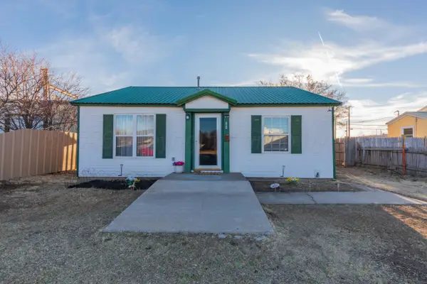 205 S Porter Avenue, Dumas, TX 79029-3736