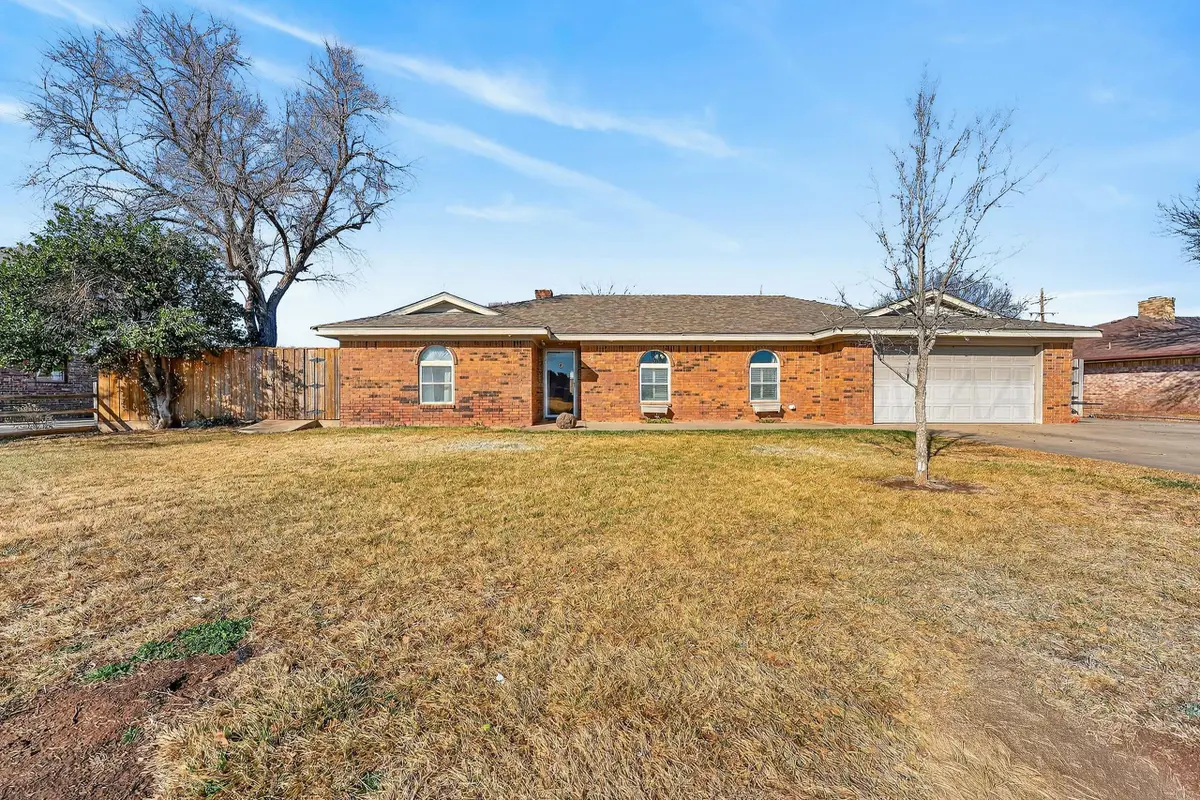 411 Centre Street, Hereford, TX 79045 - #1