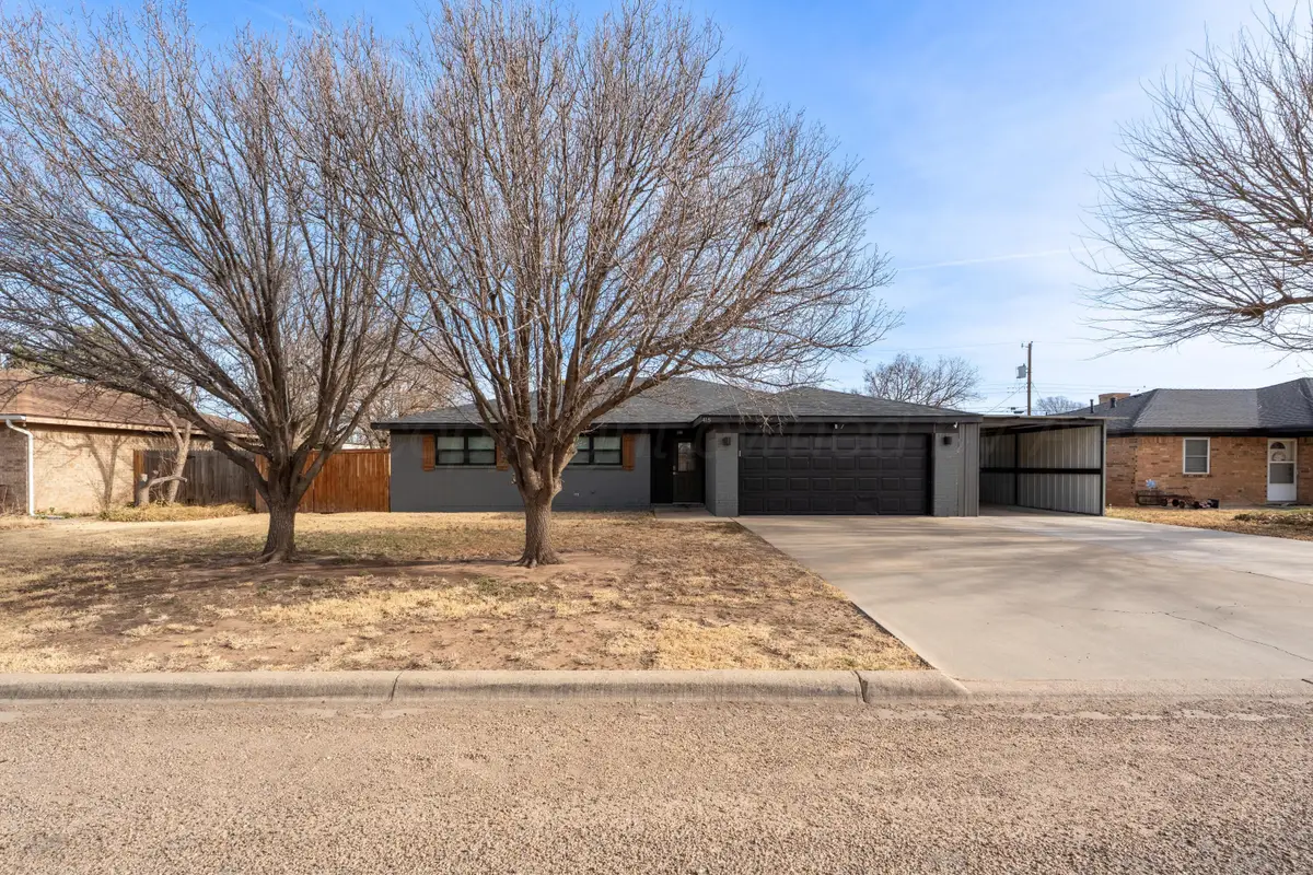 415 Mustang Street, Fritch, TX 79036 - #1