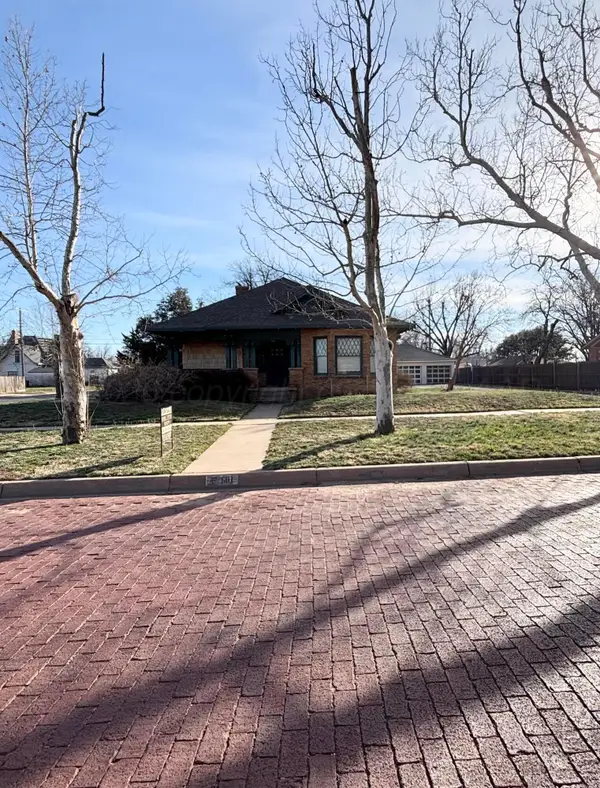 601 Avenue E Nw, Childress, TX 79201