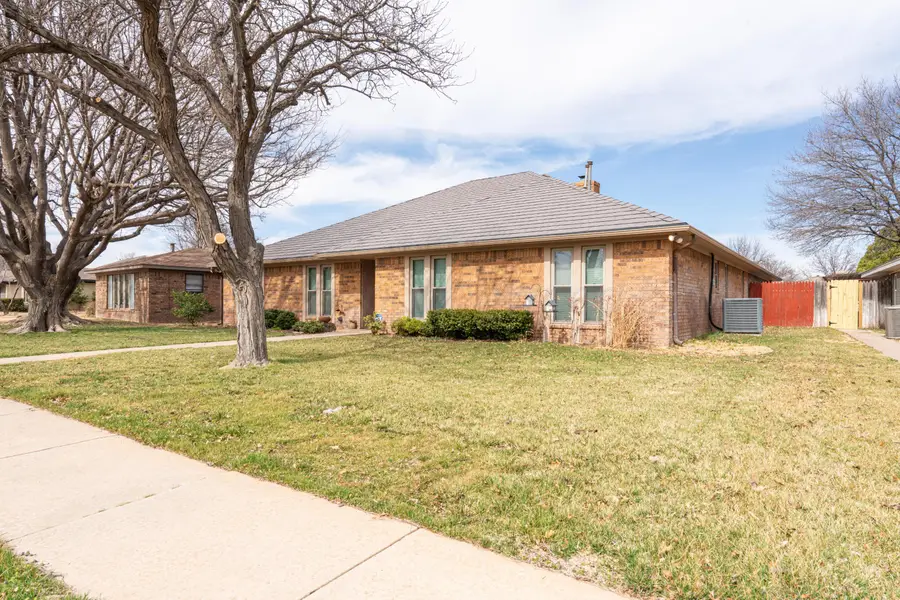 6810 Montague Drive, Amarillo, TX 79109-5048 - #2