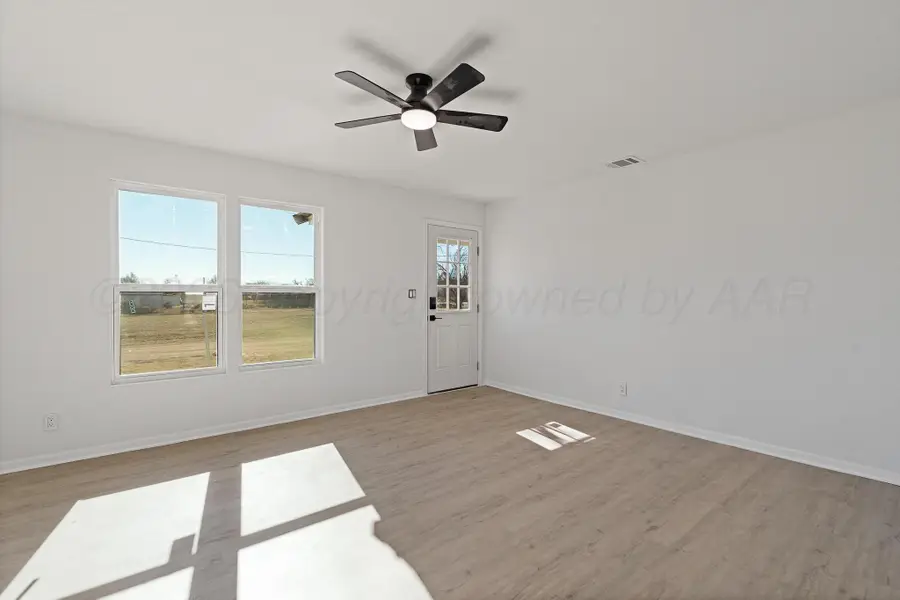 716 Ellerbe, Clarendon, TX 79226 - #3