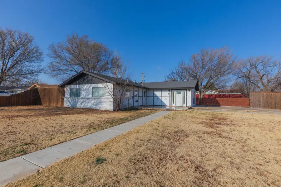 2300 Pittsburg Street, Amarillo, TX 79103 - #2