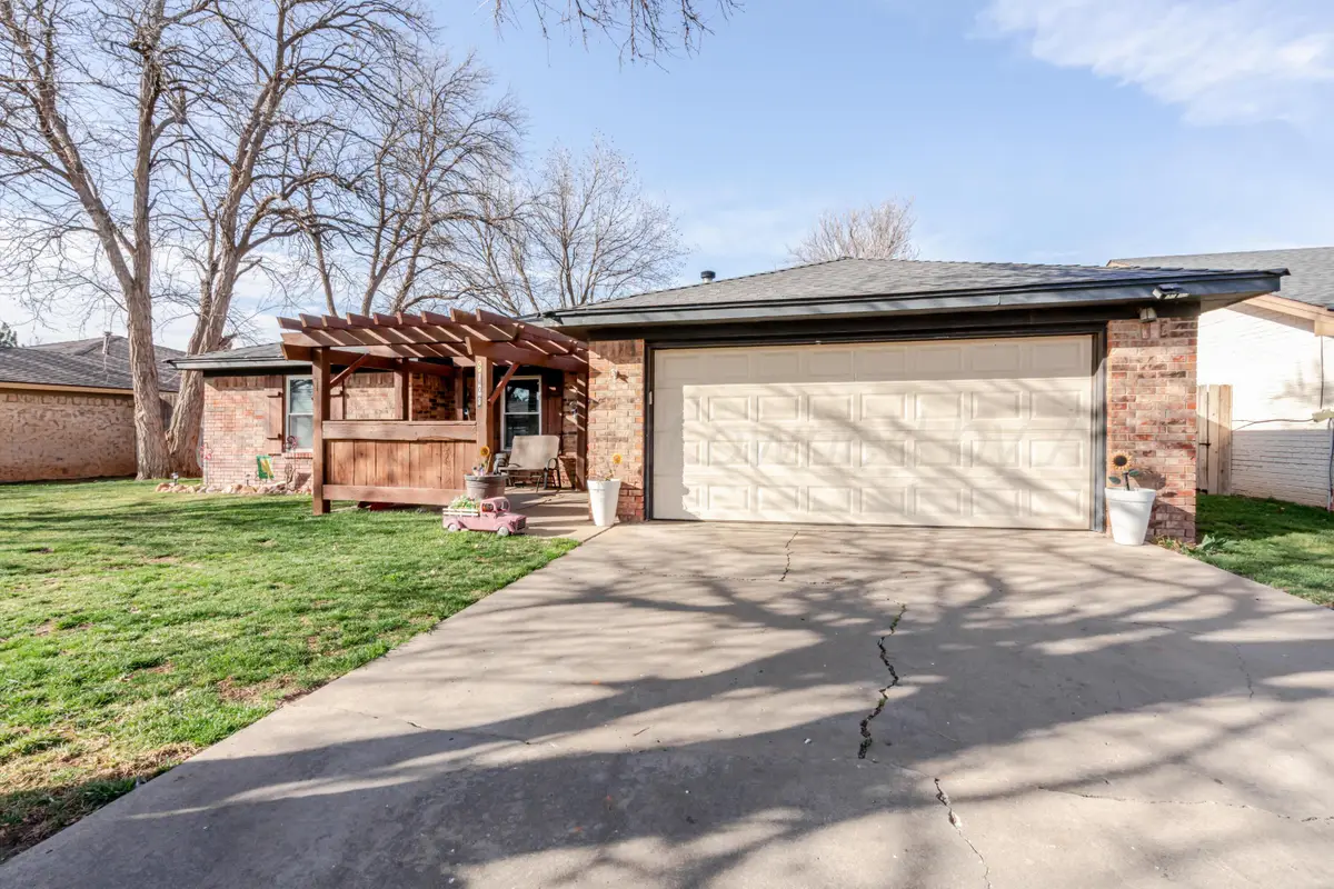 5708 Midsummer Court, Amarillo, TX 79109 - #1