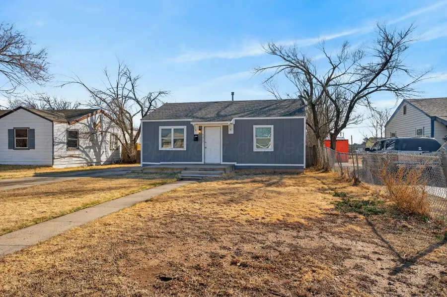 4217 S Van Buren, Amarillo, TX 79110-2140 - #3