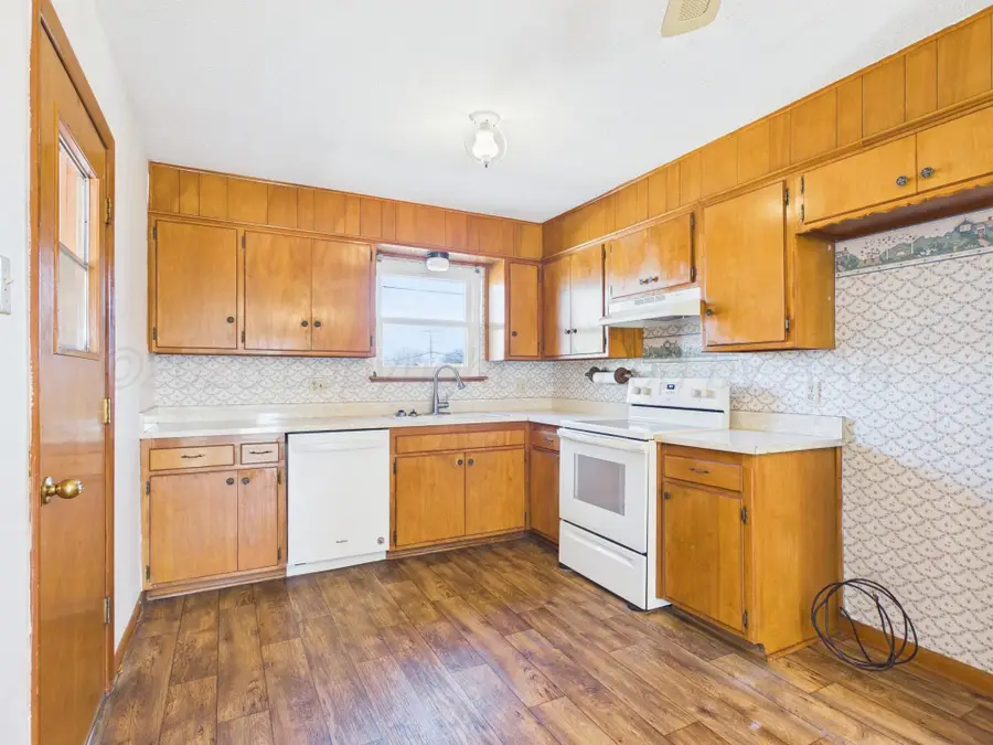 500 Elm Avenue, Dumas, TX 79029-2811 - #3