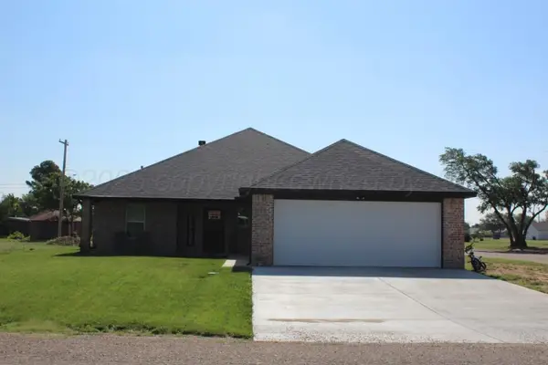 300 N 9th Street, Vega, TX 79092