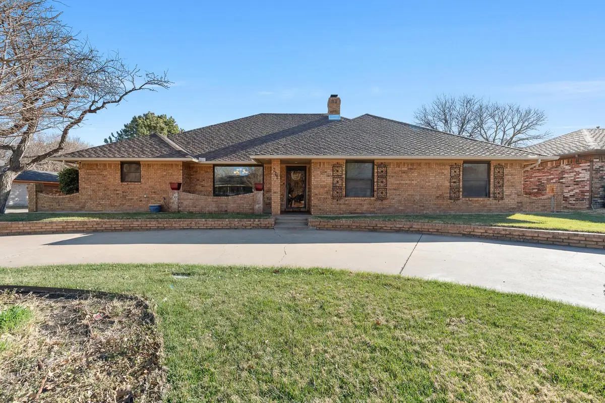 215 Somerset Street, Borger, TX 79007 - #1