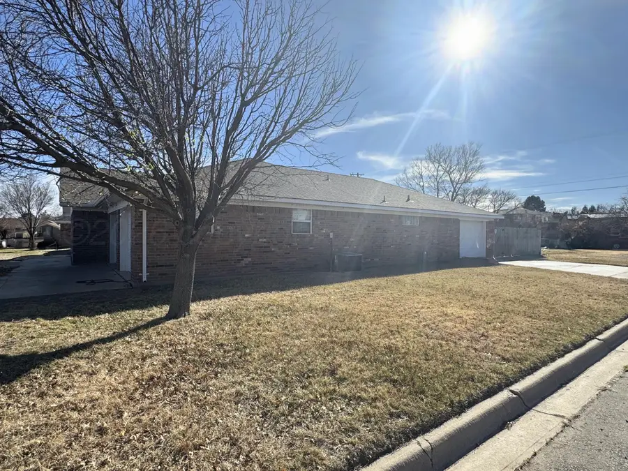 2202 Vallejo Street, Perryton, TX 79070 - #3