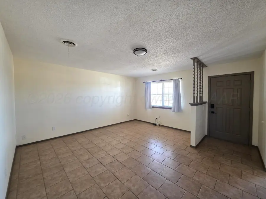 1020 W Sirroco Place, Pampa, TX 79065-2725 - #2