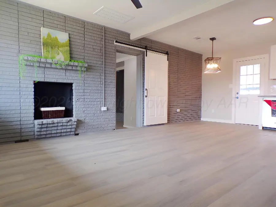 925 SE 27th Avenue, Amarillo, TX 79103-1539 - #2