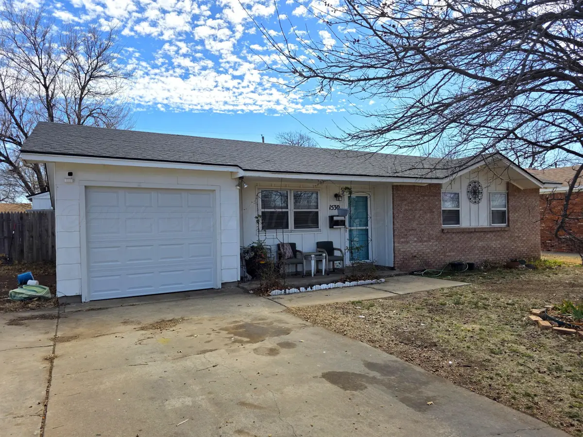 1530 N Sumner Street, Pampa, TX 79065-4136 - #1