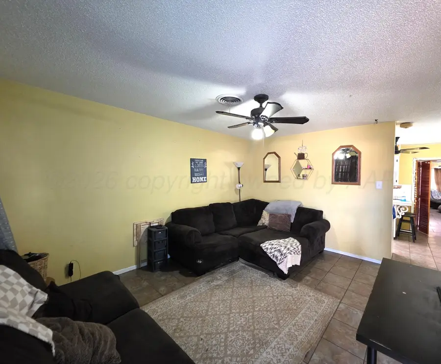 1530 N Sumner Street, Pampa, TX 79065-4136 - #2