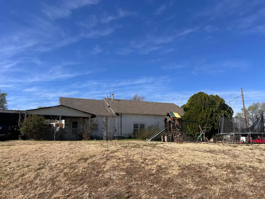 613 N 7th Street, Canadian, TX 79014 - #3