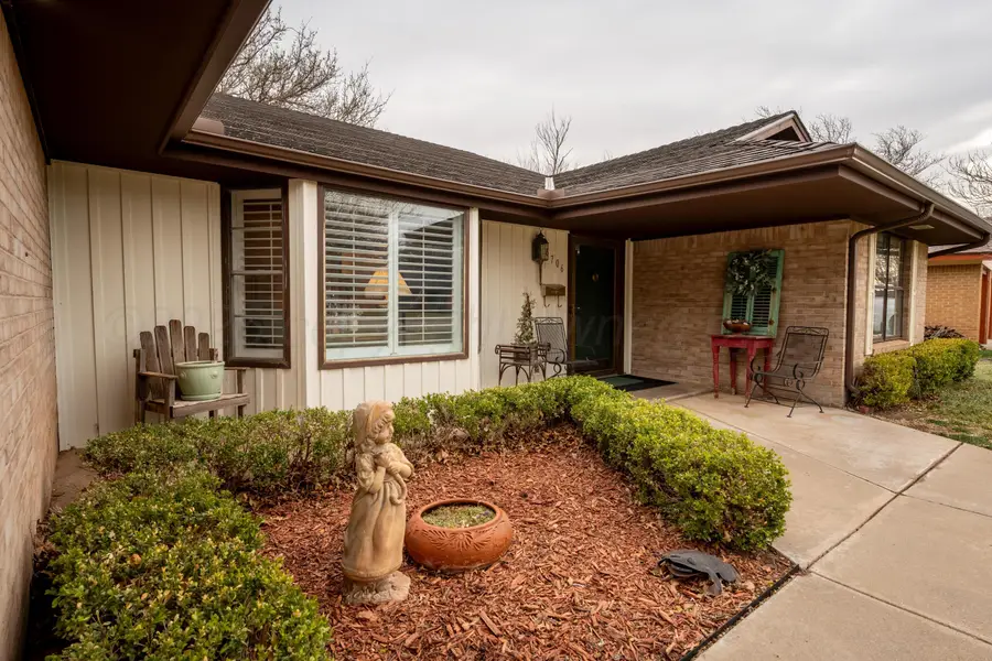 6706 Gainsborough Road, Amarillo, TX 79106-2813 - #3