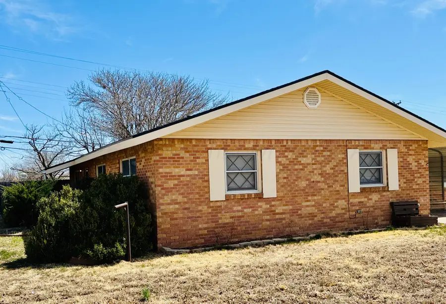 1501 Bedivere Street, Borger, TX 79007 - #3