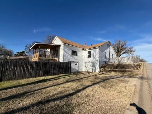 822 Santa Fe Avenue, Canadian, TX 79014 - Image #3