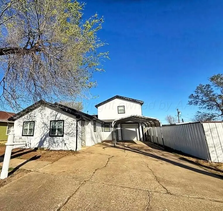 609 S Drake Street, Perryton, TX 79070-3438 - #1