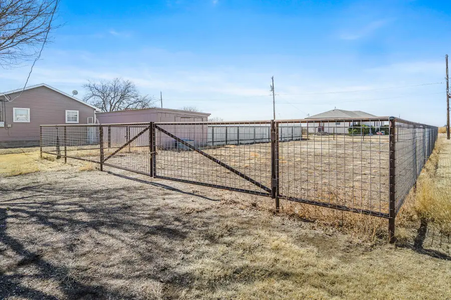 900 Goodnight Street, Claude, TX 79019 - #3