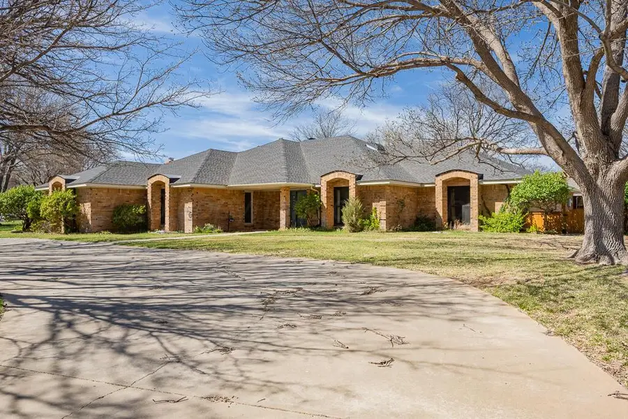 3618 Tripp Avenue, Amarillo, TX 79121 - #3