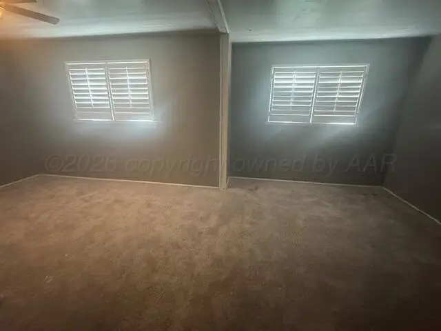 303 S Hazelwood Street, Spearman, TX 79081 - #3