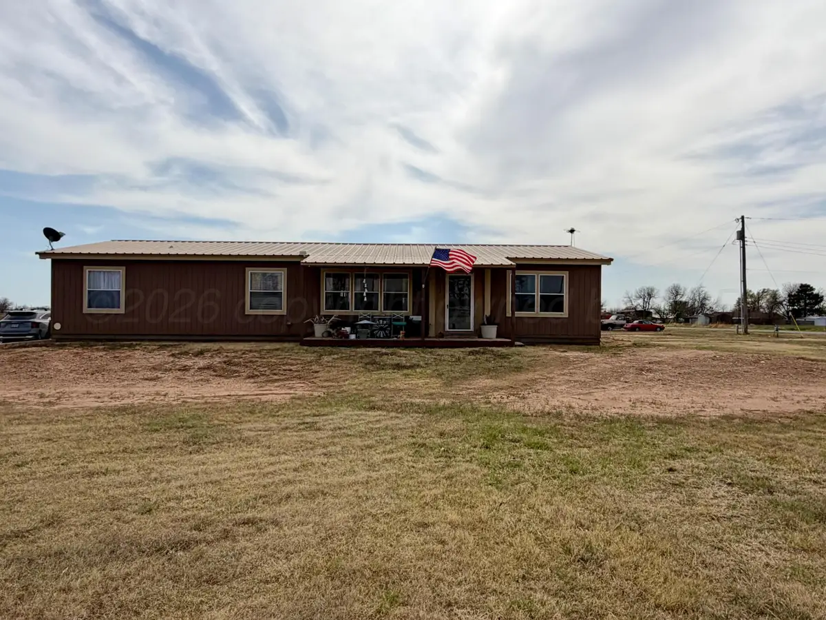 909 W 13th Street, Quanah, TX 79252 - #1