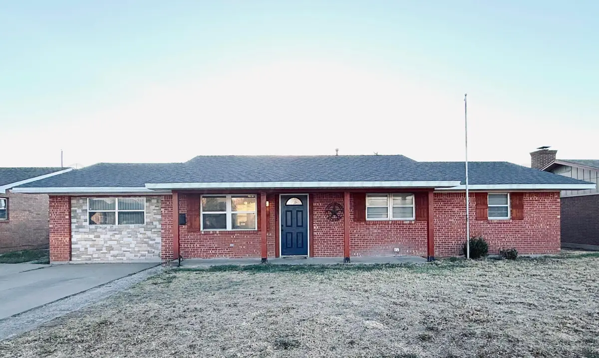 504 Willow Avenue, Dumas, TX 79029-3019 - #1