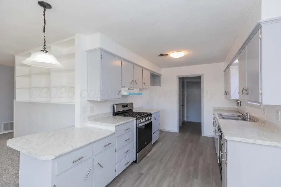 4421 Mesa Circle, Amarillo, TX 79109-5337 - #3