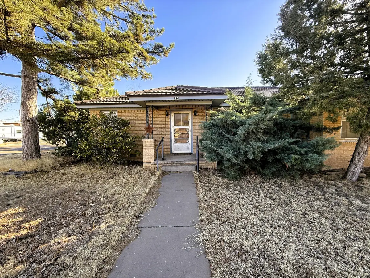 520 N Pearl Street, Stratford, TX 79084 - #1