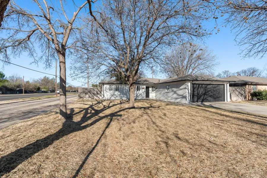 3320 Bedford Road, Amarillo, TX 79106 - #2