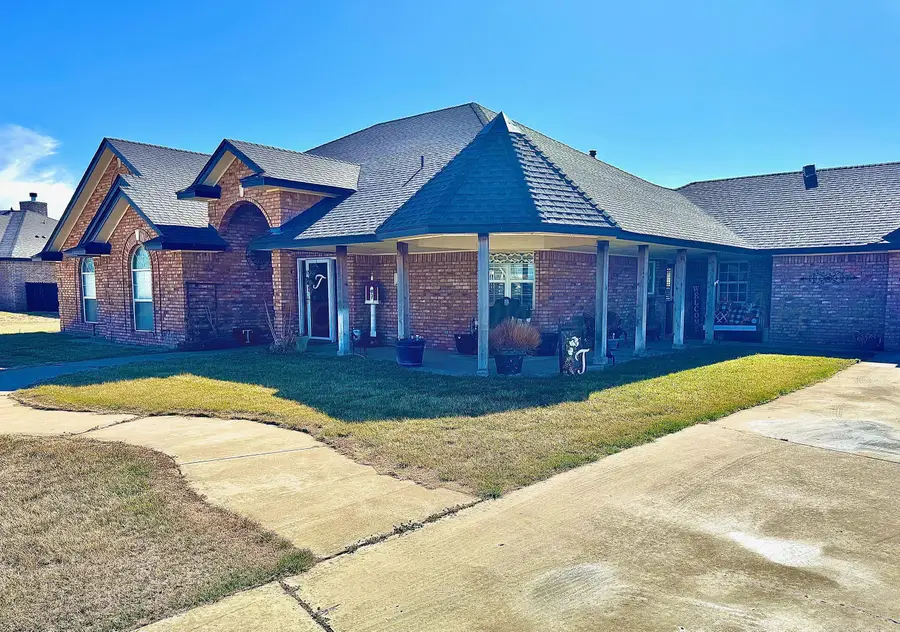 200 Hunters Trail, Bushland, TX 79012 - #2