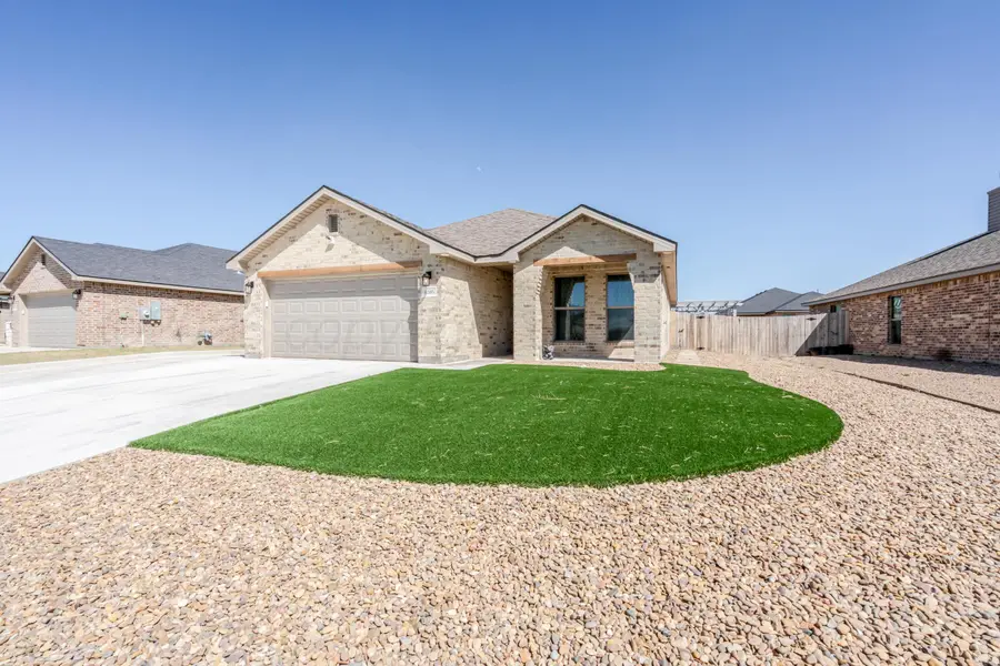 6505 Honeybee Avenue, Amarillo, TX 79118 - #3