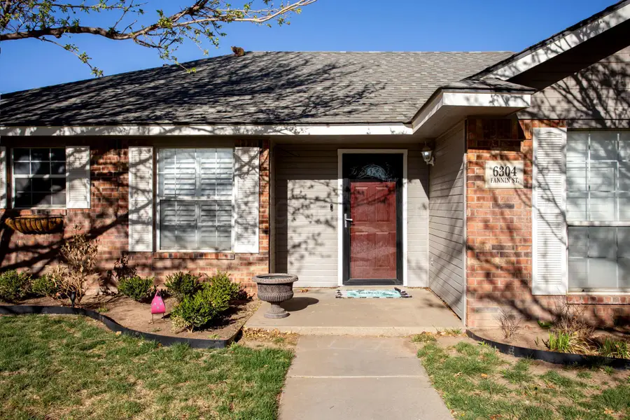 6304 S Fannin Street, Amarillo, TX 79118 - #2