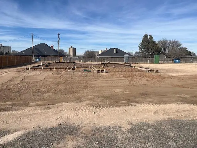 608 Columbia Drive, Hereford, TX 79045 - #1