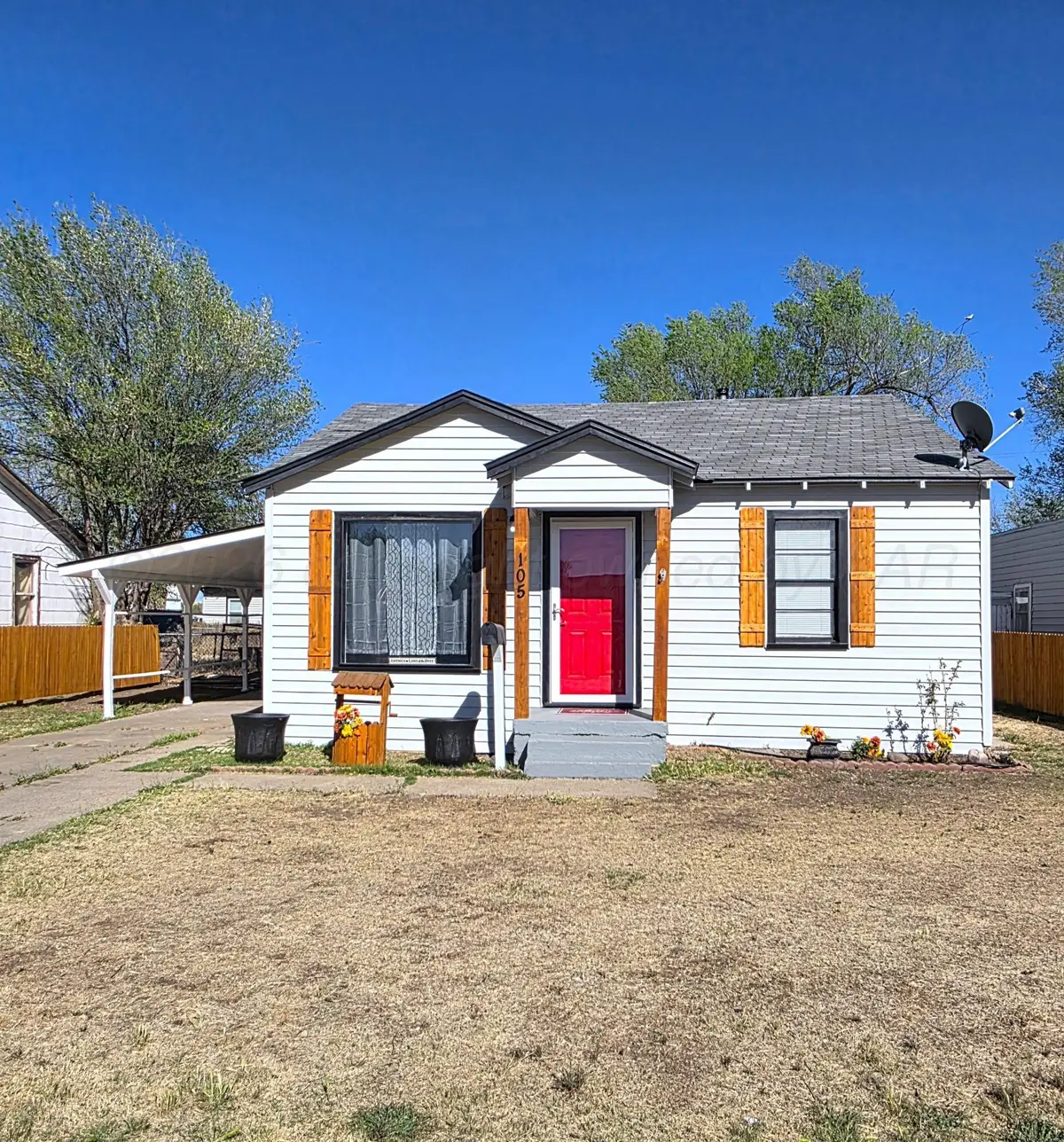 105 S Faulkner Street, Pampa, TX 79065-6124 - #1