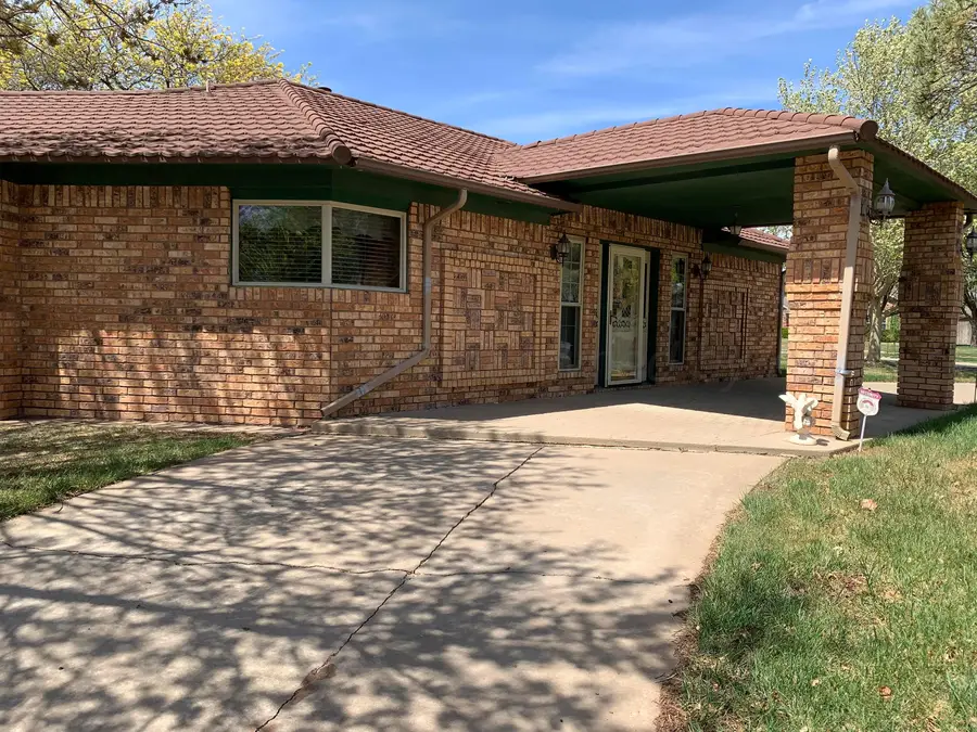 6101 Ridgewood Drive, Amarillo, TX 79109-6538 - #2