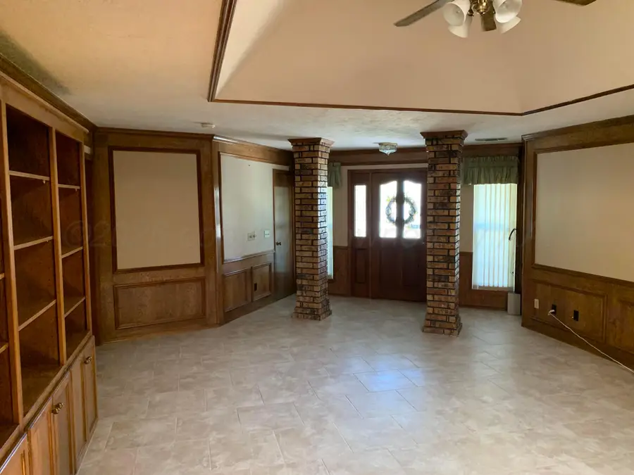 6101 Ridgewood Drive, Amarillo, TX 79109-6538 - #3