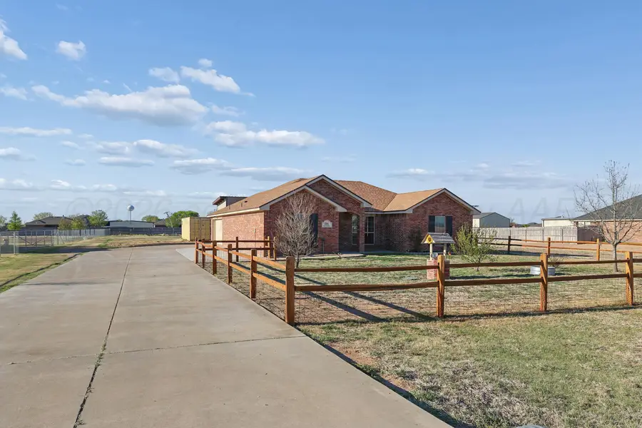 7351 Outlook Avenue, Canyon, TX 79015-8501 - #2