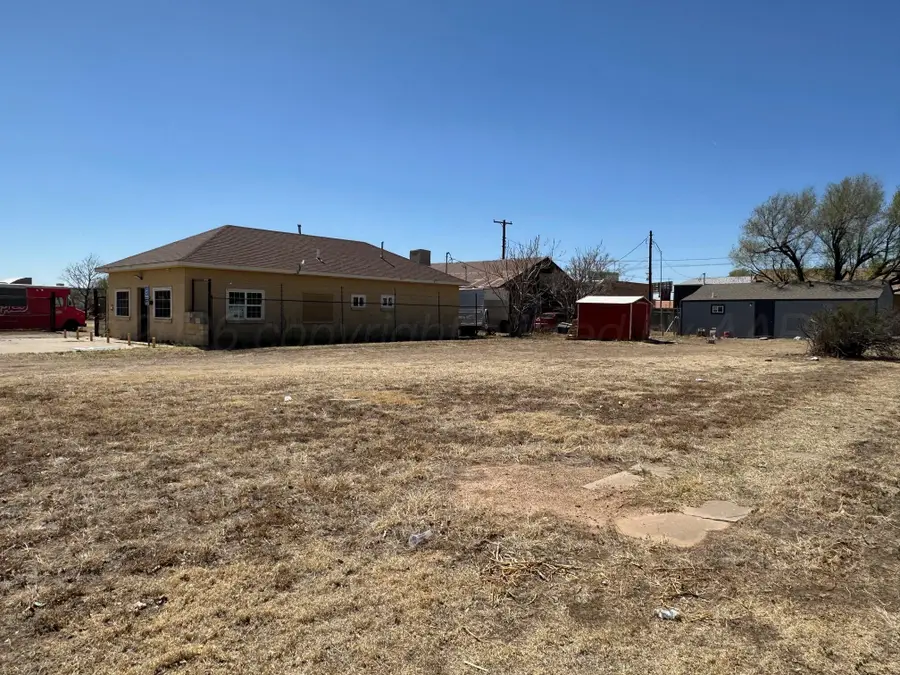 516 NE 3rd Avenue, Amarillo, TX 79107-5385 - #3