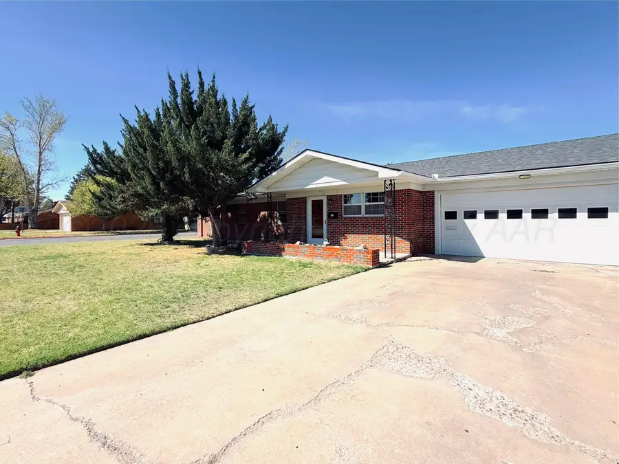 501 Cherry Avenue, Dumas, TX 79029-3009 - #2