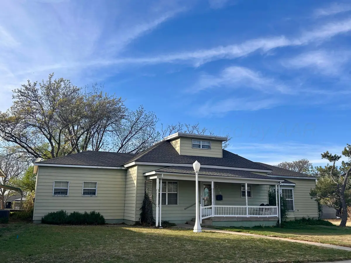216 N 7th Street, Canadian, TX 79014 - #1