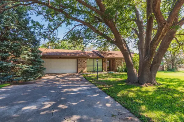 410 Creekside Drive, Amarillo, TX 79124-4808